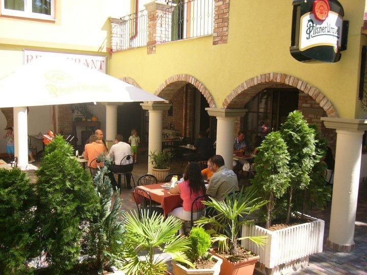 Penzion Da Giacomo Trenčín Zewnętrze zdjęcie